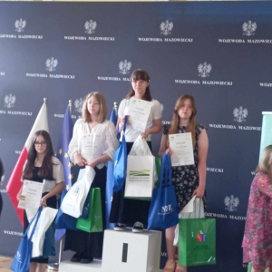 Najwyższe podium dla naszej uczennicy.