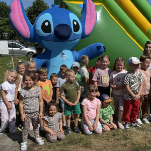 Maskotka "Stitch", która okazała się hitem spotkania