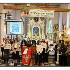 Śpiewany hymn dziękczynny Wolność Te Deum...