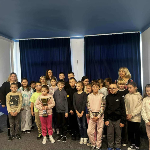 Klasa III z Pucharem Prezesa Limes Banku 