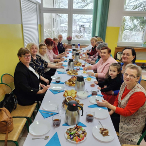 Przedstawiciele Klubu Seniora z Krzynowłogi Małej