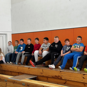 Klasa IV podczas pokazu historycznego