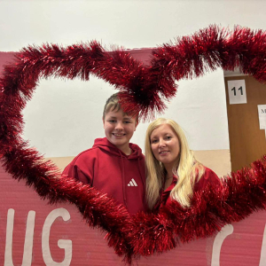 Szymon z wychowawczynią