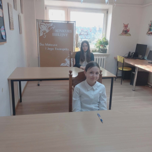 Natalia i Marysia czekają na pytania konkursowe