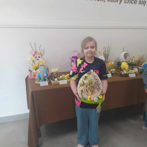 Julka prezentuje swój stroik