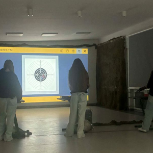 Indywidualne próby - doskonalenie postawy strzeleckiej