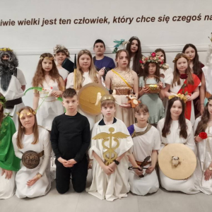 Boginie i Bogowie z klasy V
