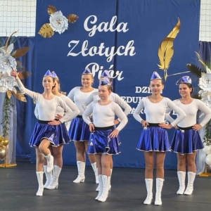 Występ mażoretek